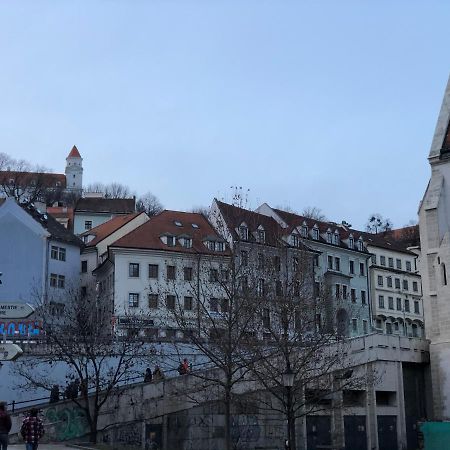 Pleasant Apartment Under The Bratislava Castle 외부 사진